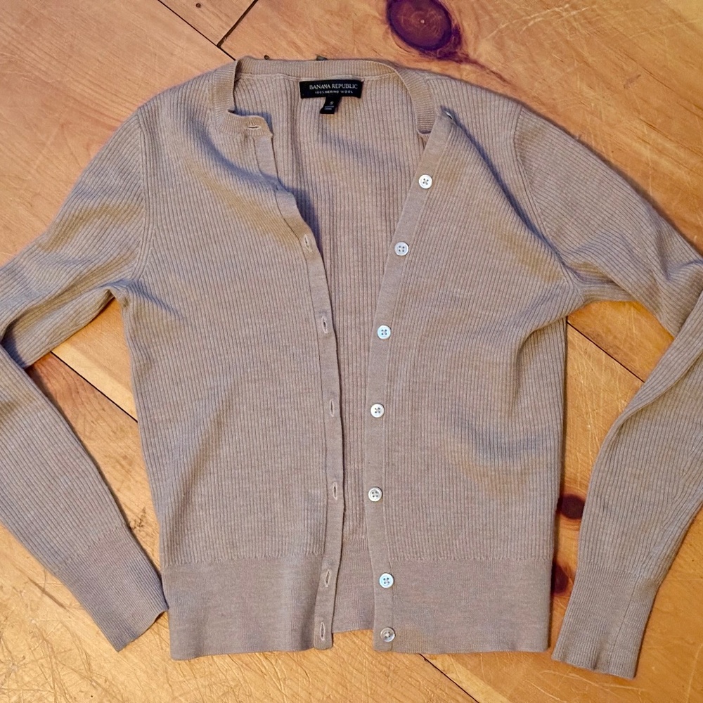 Banana Republic Light Brown Cardigan Sweater S